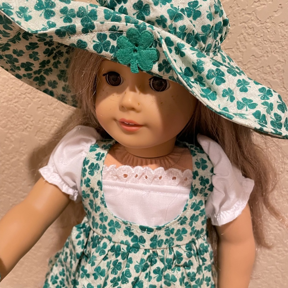 19 Inch Doll Outfit Collection with 4 Outfits - Picture 5 of 16